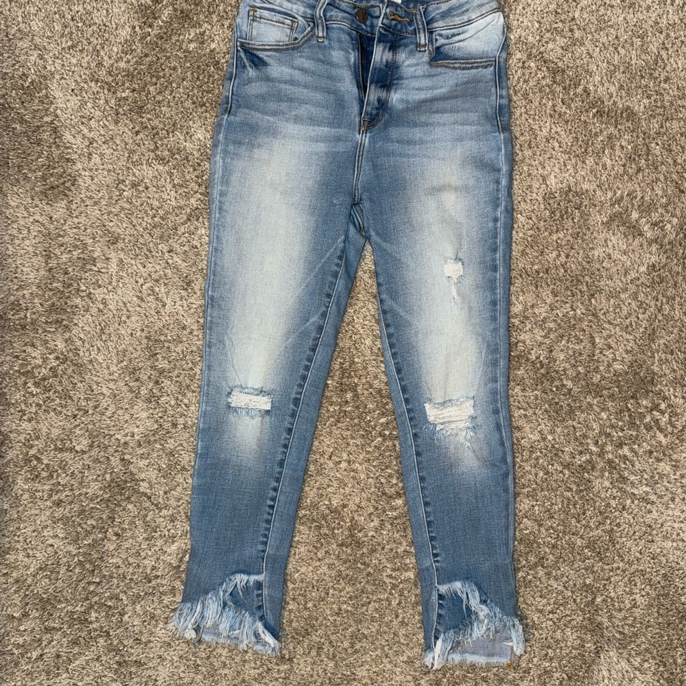 KanCan Blue Ankle Cropped Distressed Jeans